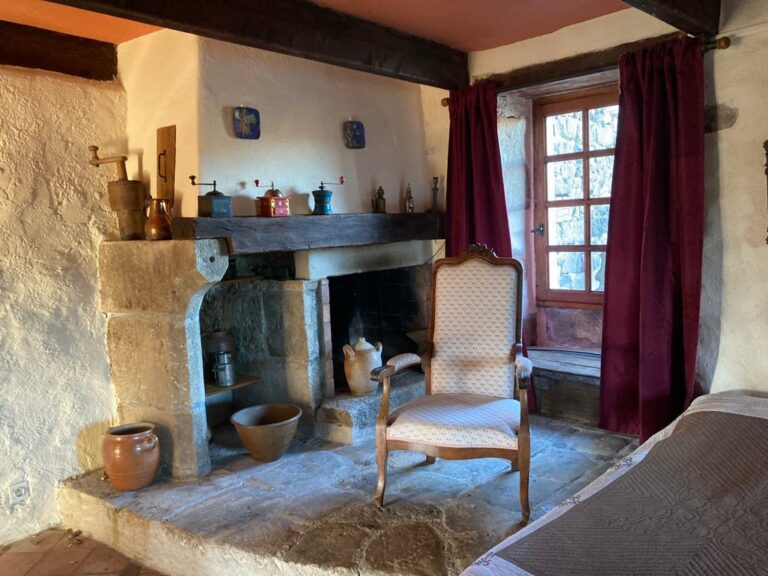 Suite-du-Prieur-Sejour
